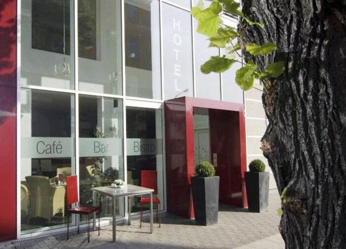 Hotel Berlin - Greenline Hotel Цоссен Екстер'єр фото